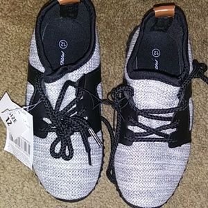 COPY - NWT2/$10 Boys fashion sneakers black/gray …